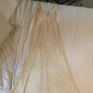 Maxi Peppermayo Lace dress